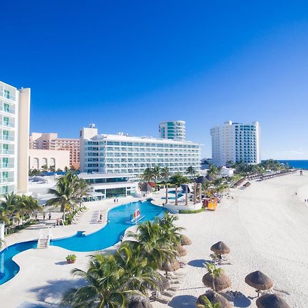 Krystal Cancun Bagian luar foto