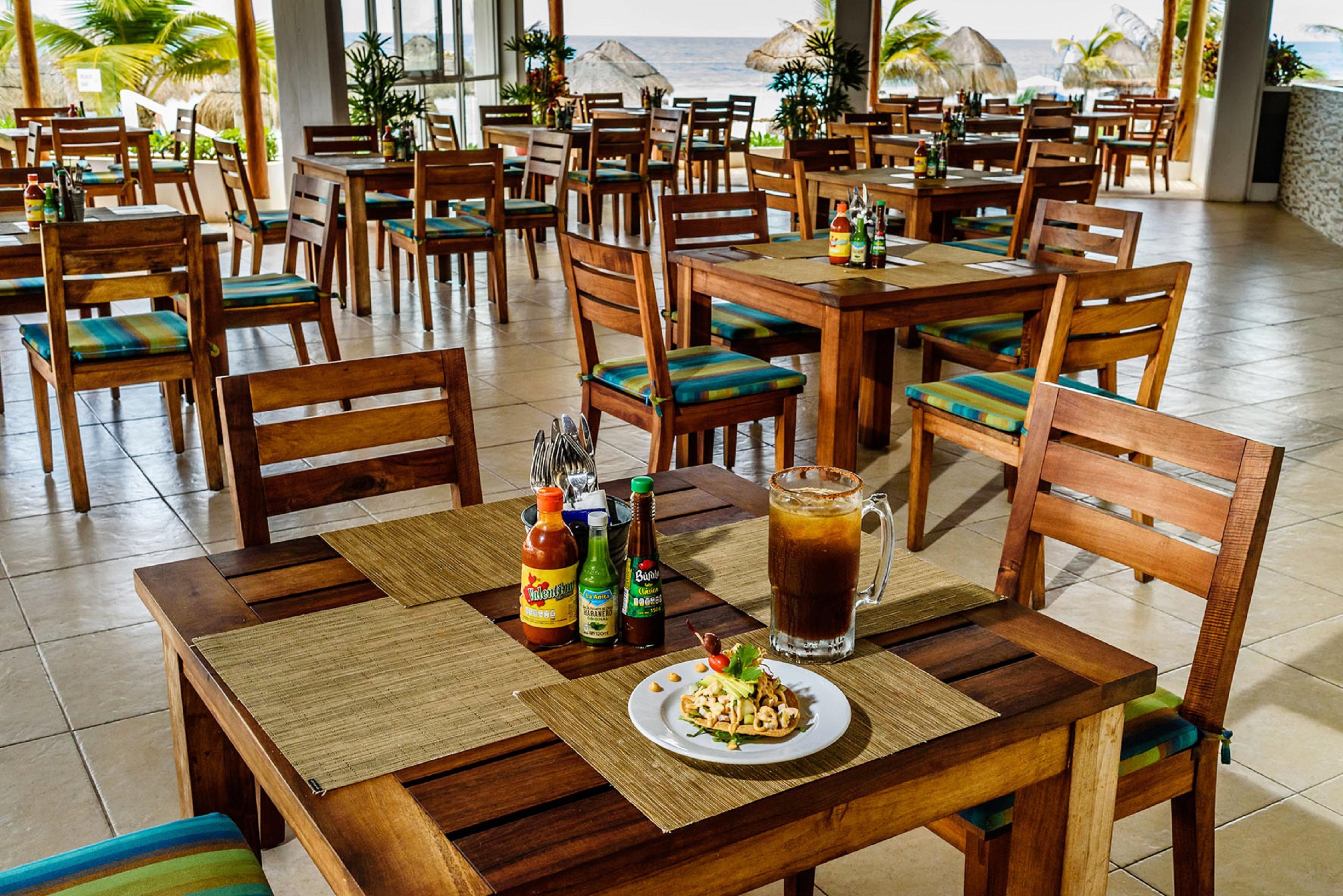 Krystal Cancun Bagian luar foto