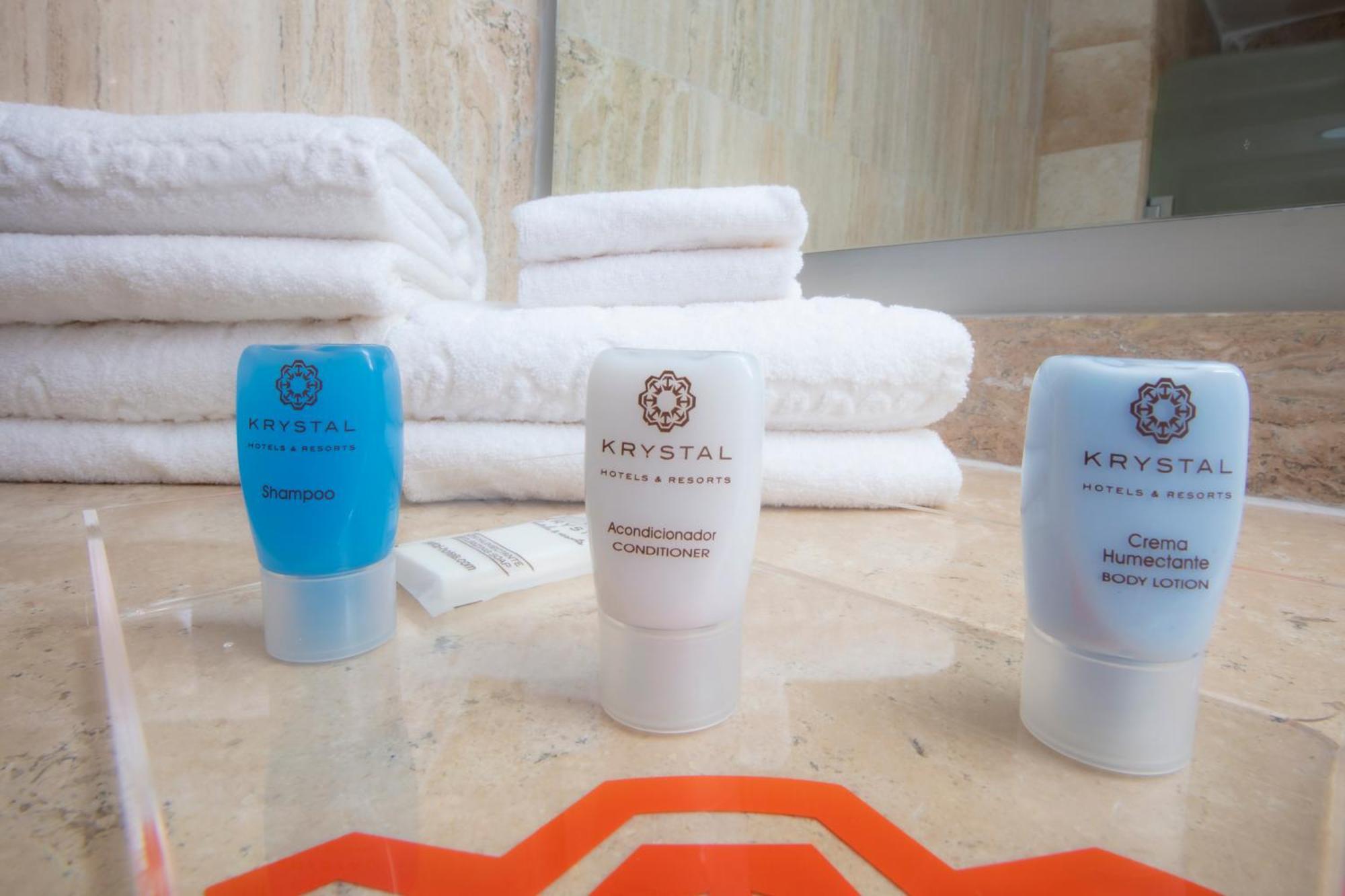 Krystal Cancun Bagian luar foto