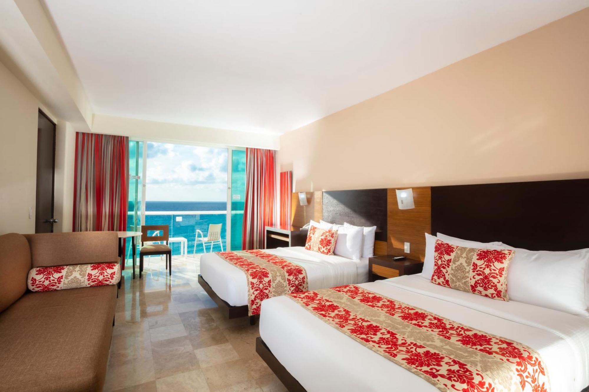Krystal Cancun Bagian luar foto
