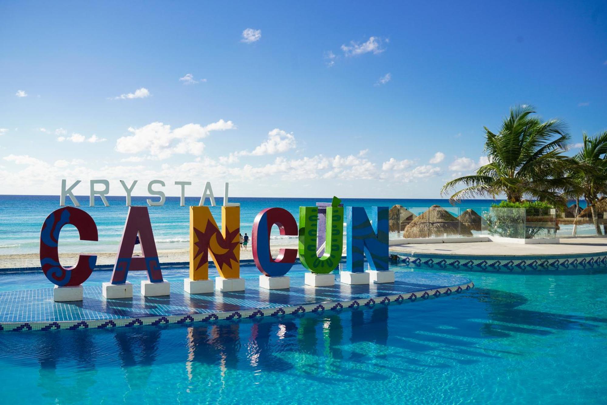 Krystal Cancun Bagian luar foto