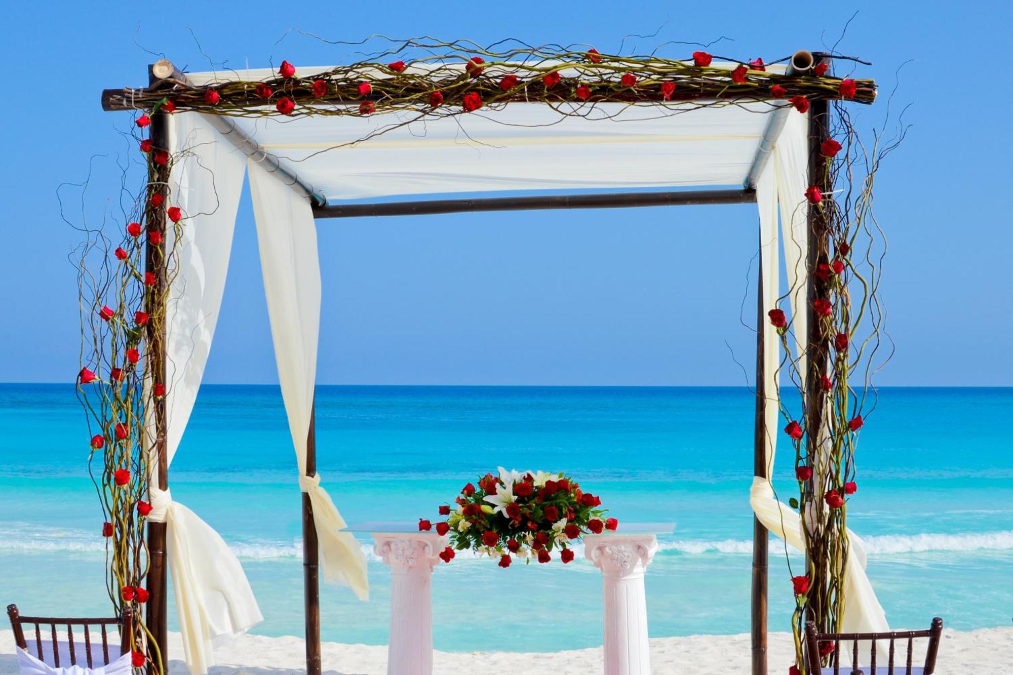 Krystal Cancun Bagian luar foto
